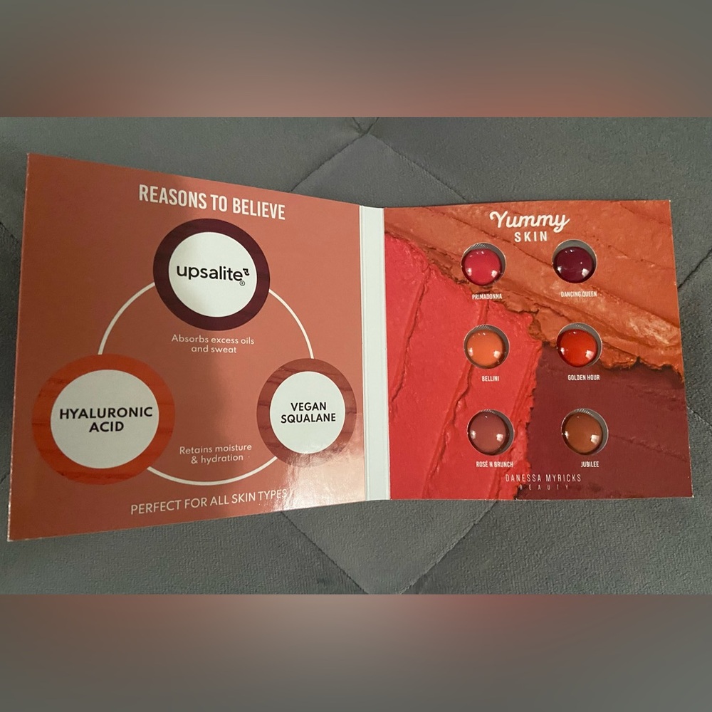 $5 add on -Danessa Myricks flushed blurring balm powder sample
